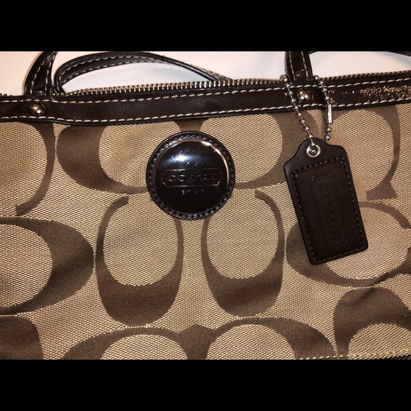 Coach Tote Bag - Picture 6 of 11